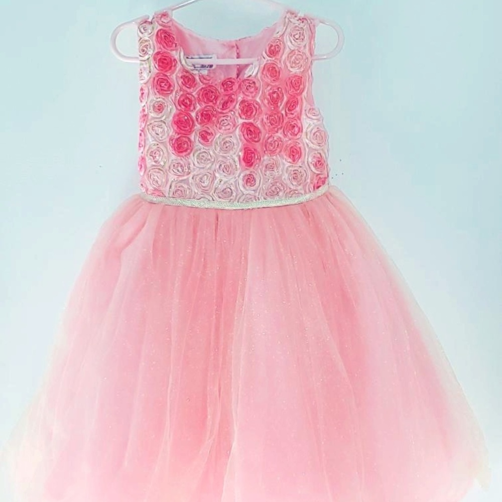 Pippa and Julie formal dress.